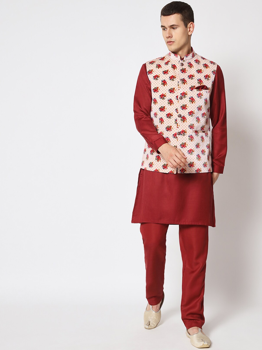 

MAXENCE Mandarin Collar Kurta with Pyjamas with Printed Nehru Jacket, Red