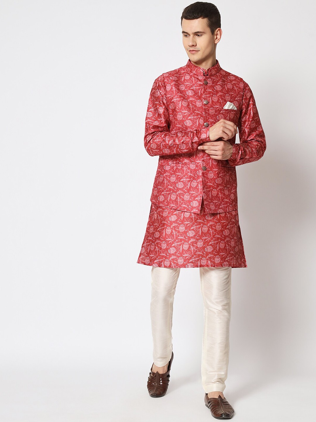 

MAXENCE Ethnic Motifs Printed Kurta with Trousers with Printed Nehru Jacket, Pink
