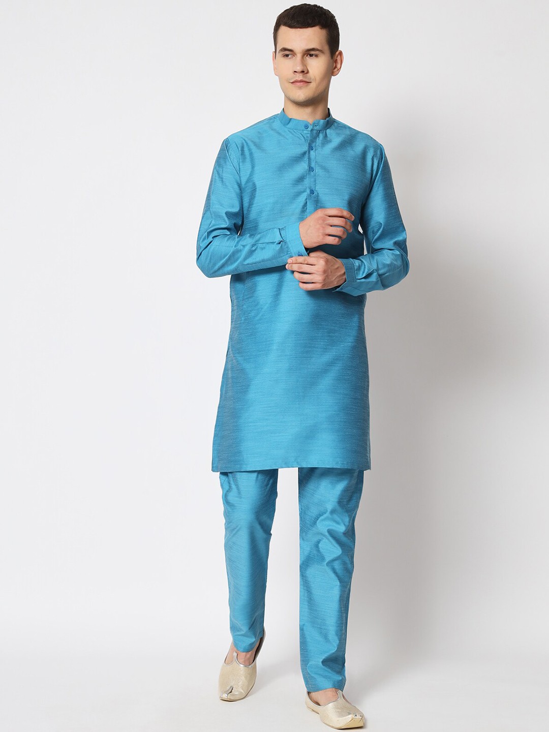 

MAXENCE Mandarin Collar Kurta with Pyjamas with Woven Design Nehru Jacket, Blue