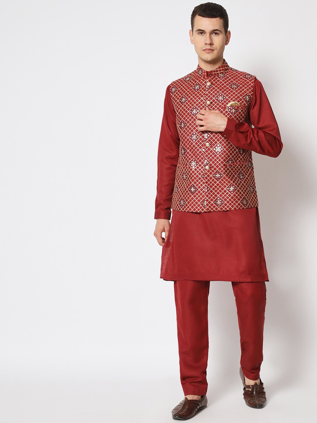 

MAXENCE Mandarin Collar Kurta with Pyjamas with Embellished Nehru Jacket, Red