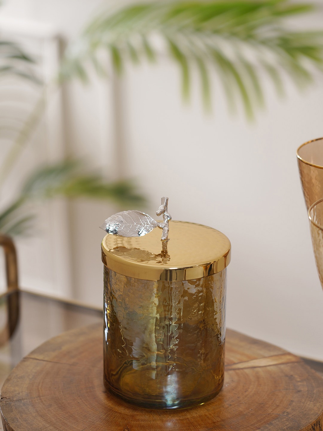 

Pure Home and Living Gold-Toned Ouro Decorative Jar with Lid small