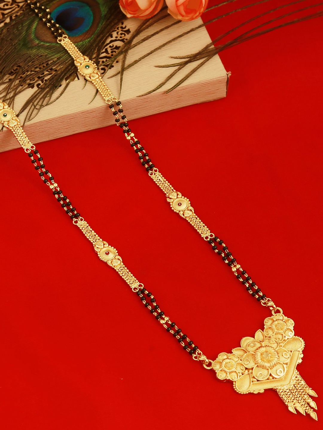 

MANSIYAORANGE Gold-Plated Beaded Mangalsutra