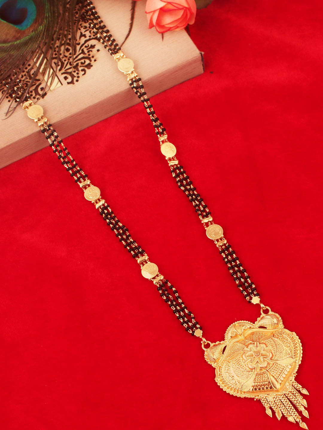 

MANSIYAORANGE Gold-Plated Beaded Maa Lakshmi Mangalsutra