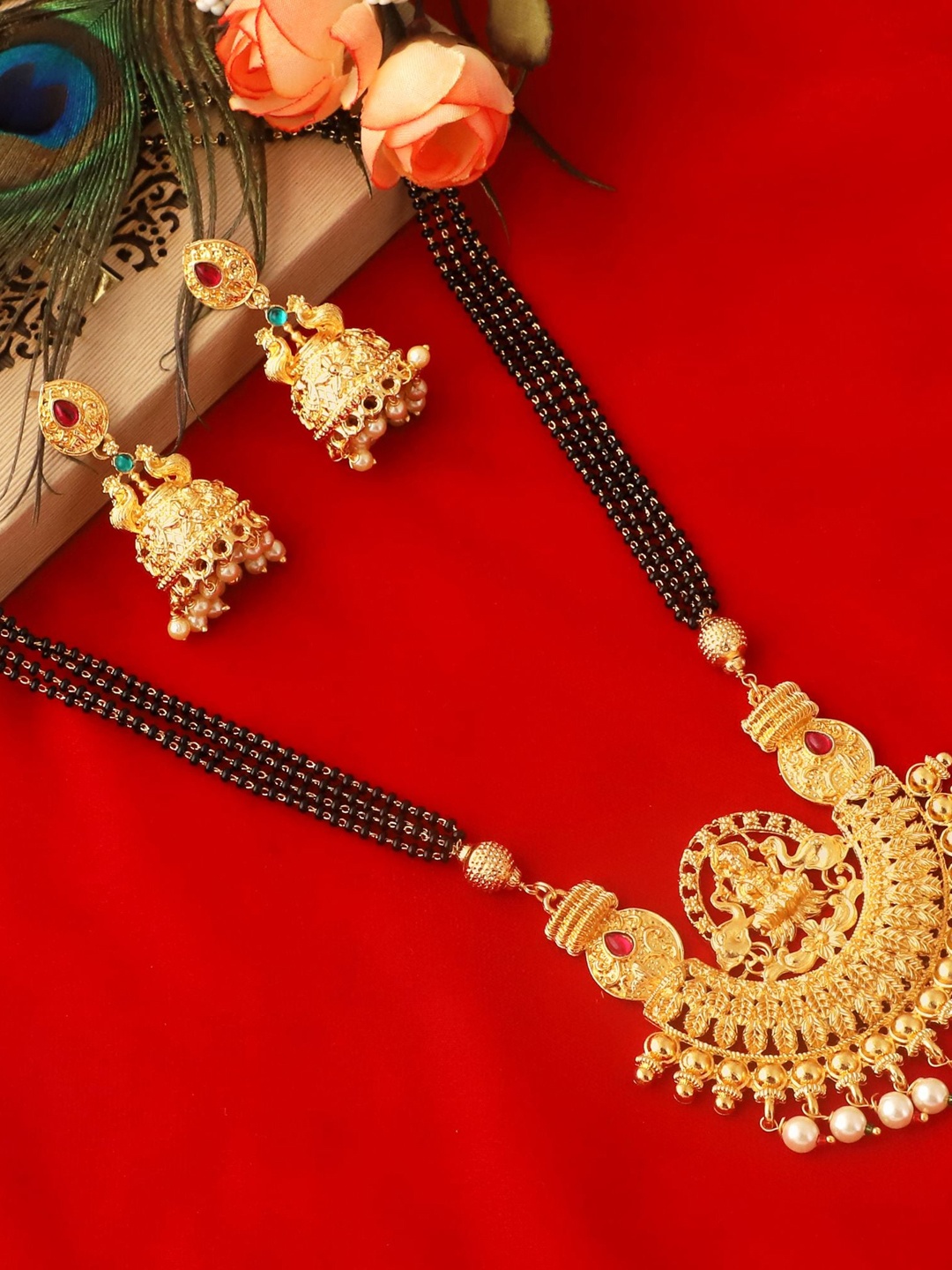 

MANSIYAORANGE Gold-Plated Mangalsutra With Earrings