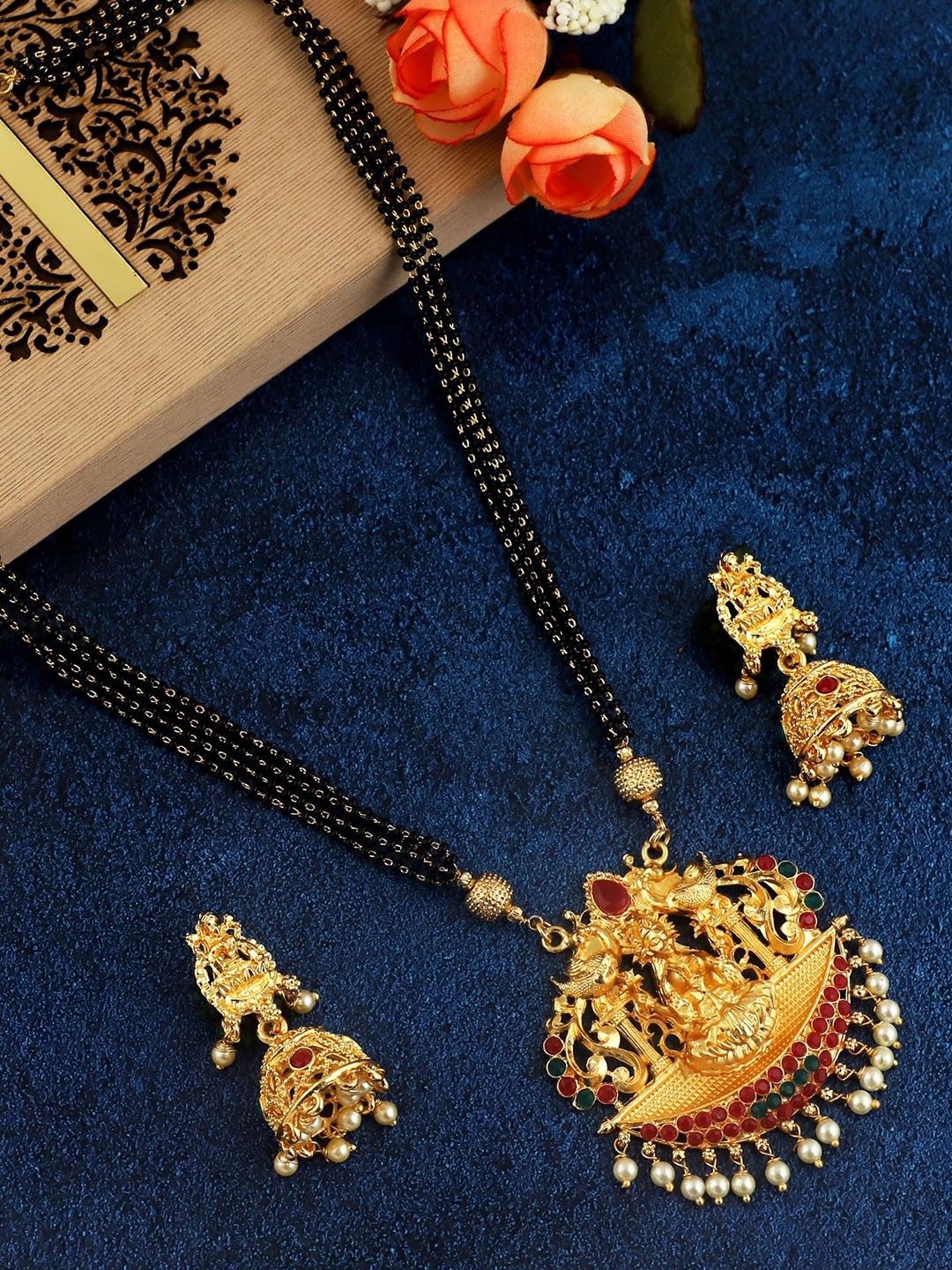 

MANSIYAORANGE Gold-Plated Temple Design Mangalsutra With Earrings