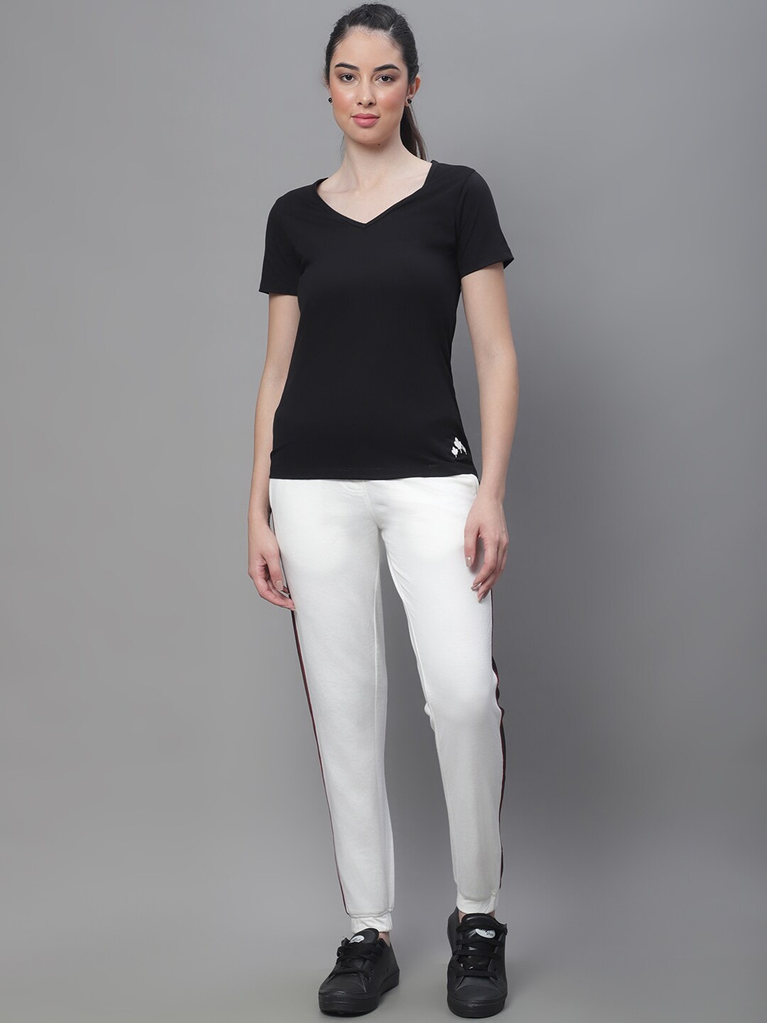 

Rute Women V-Neck Mid-Rise Cotton Tracksuits, Black