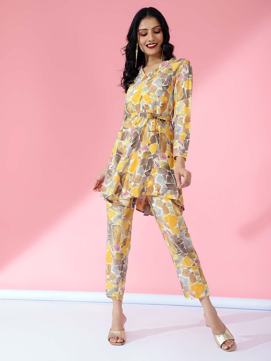 

Bani Women Abstract Printed Tunic & Trousers Co-Ords, Yellow