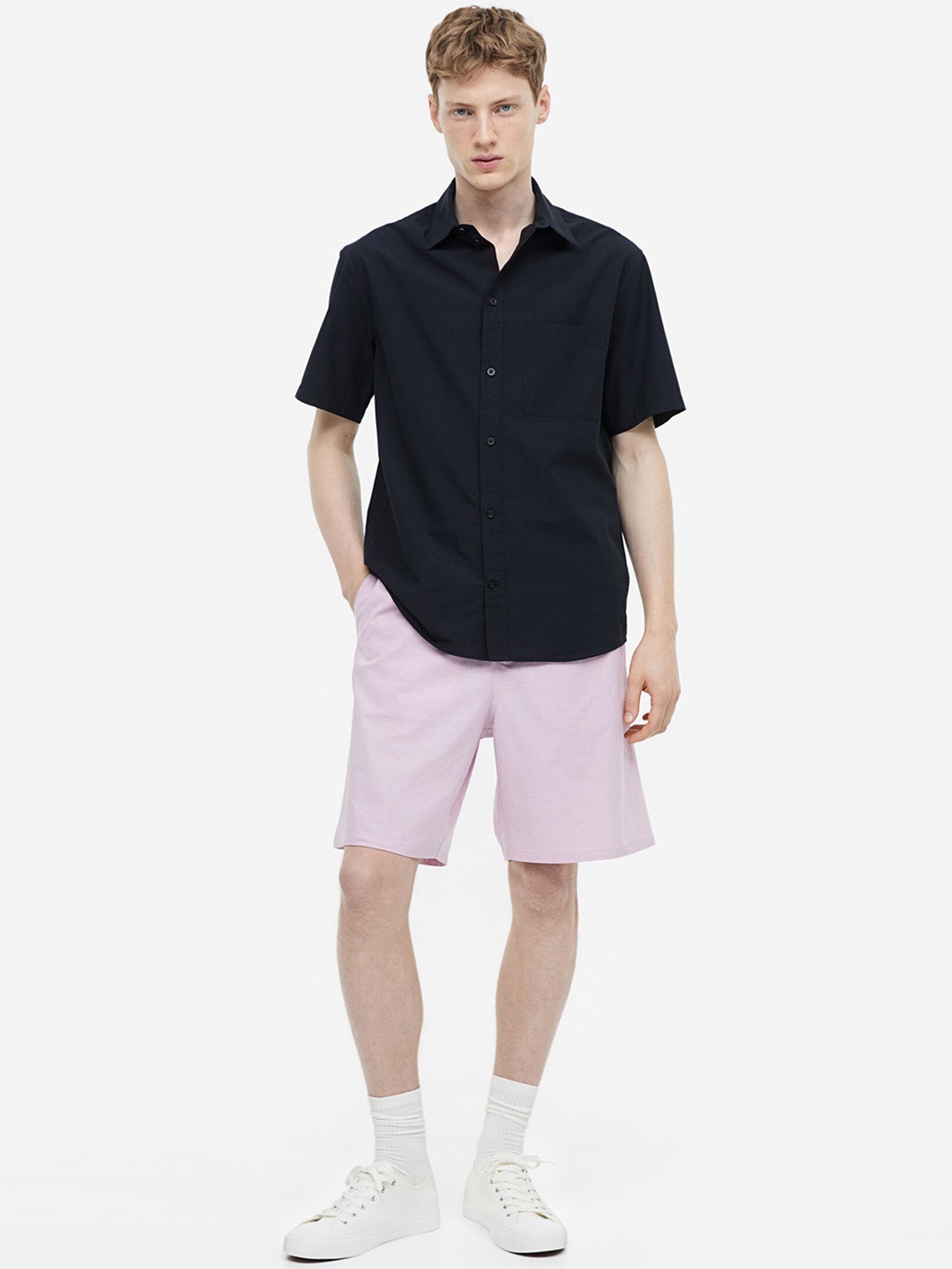 

H&M Men Relaxed Fit Linen-Blend Shorts, Purple