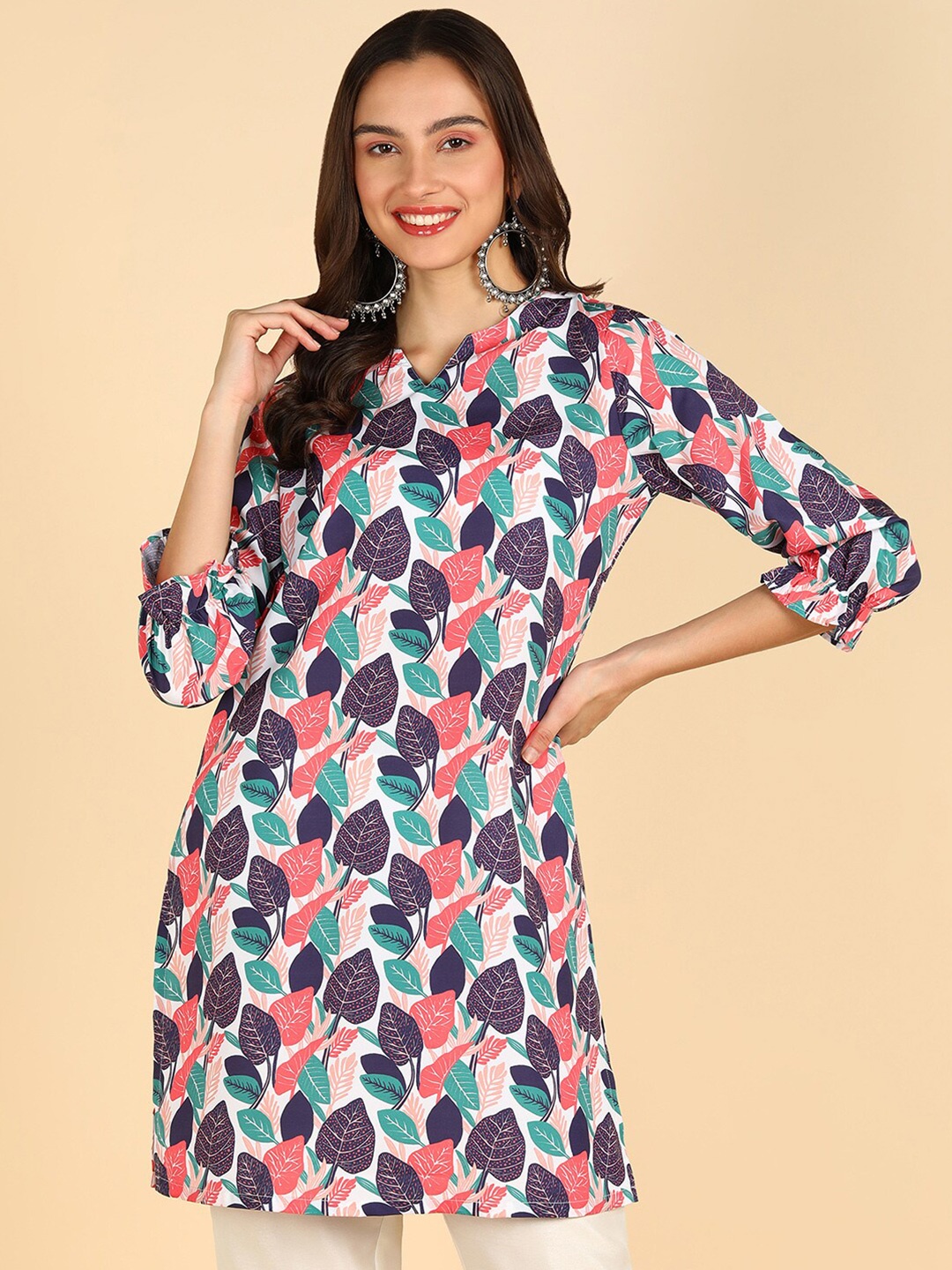 

ZNX Clothing Floral Printed Straight Kurti, White