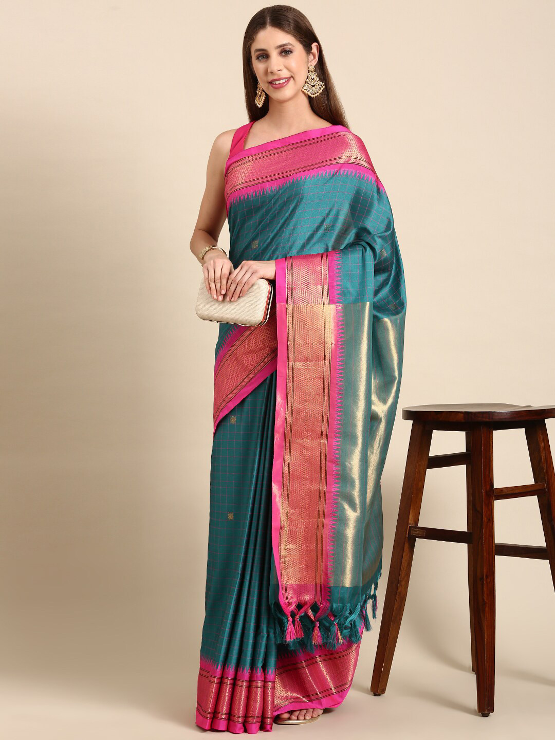 

Anouk Teal & Pink Checked Kanjeevaram Saree