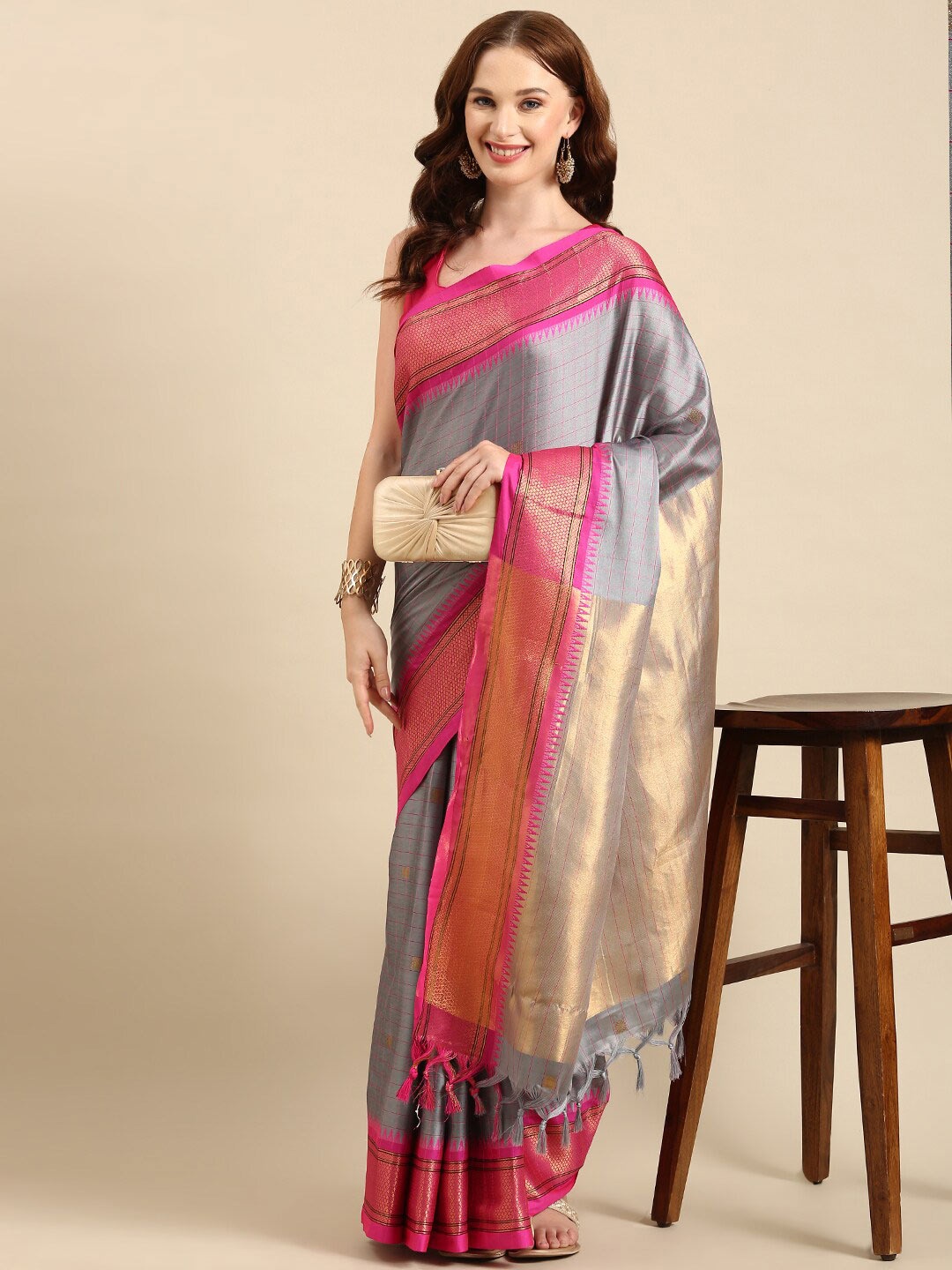 

Anouk Grey & Pink Checked Kanjeevaram Saree