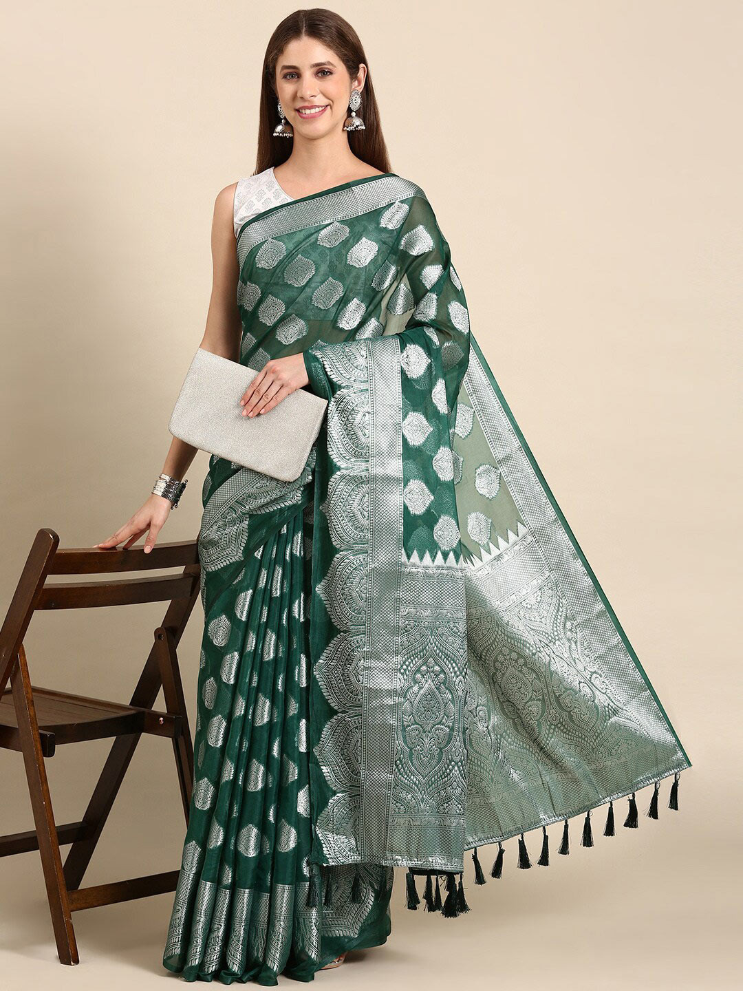 

Anouk Green & Silver-Toned Ethnic Woven Design Organza Banarasi Saree
