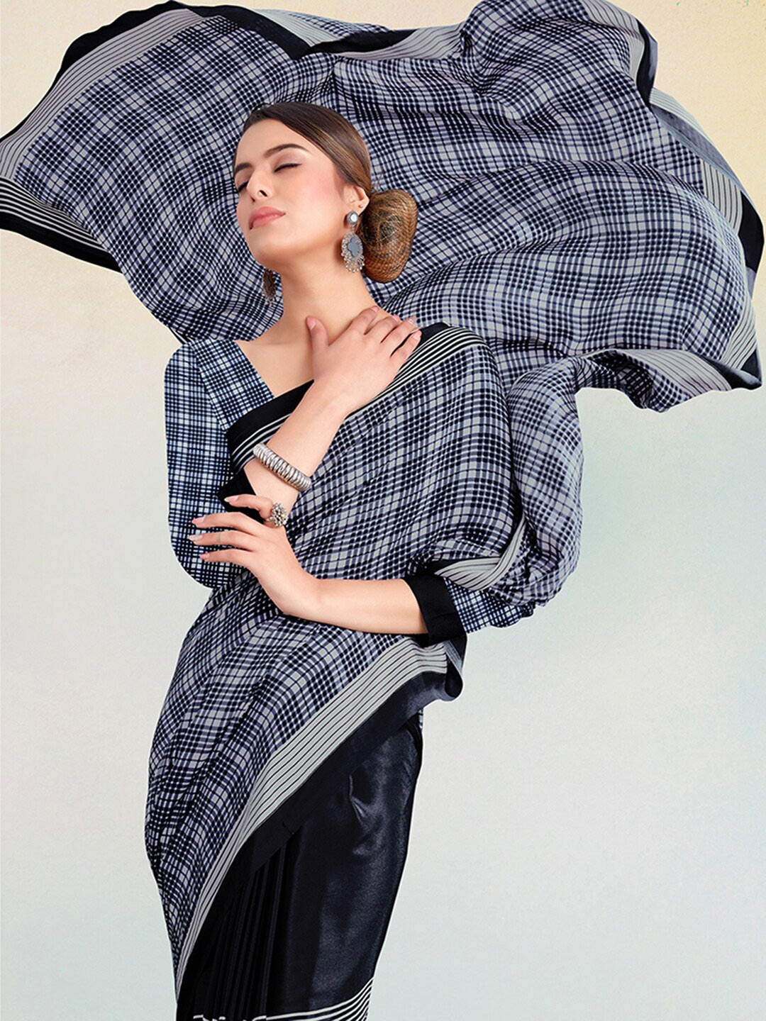 

Satrani Navy Blue & Off White Checked Silk Blend Saree
