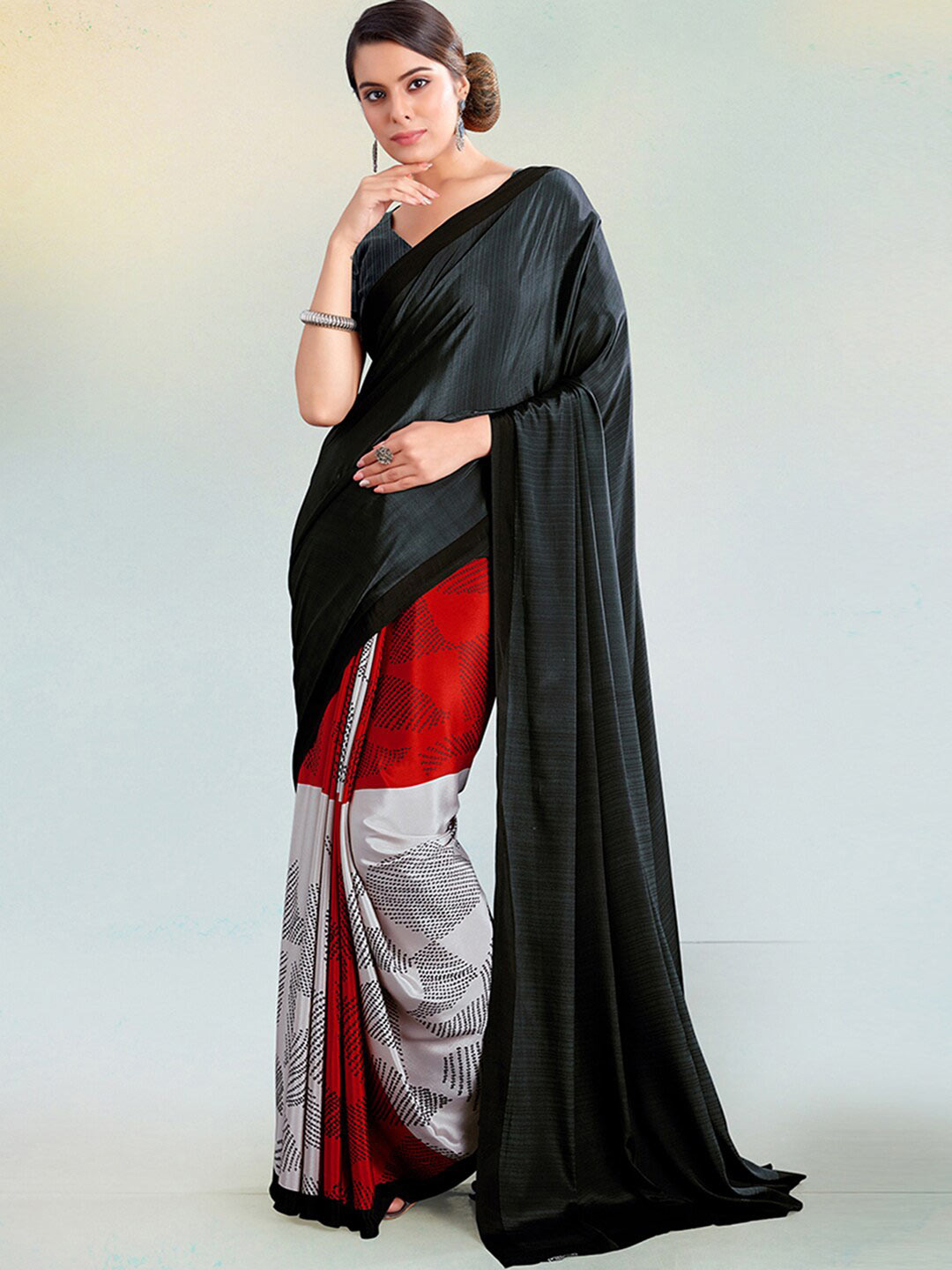 

Satrani Printed Silk Blend Saree, Black