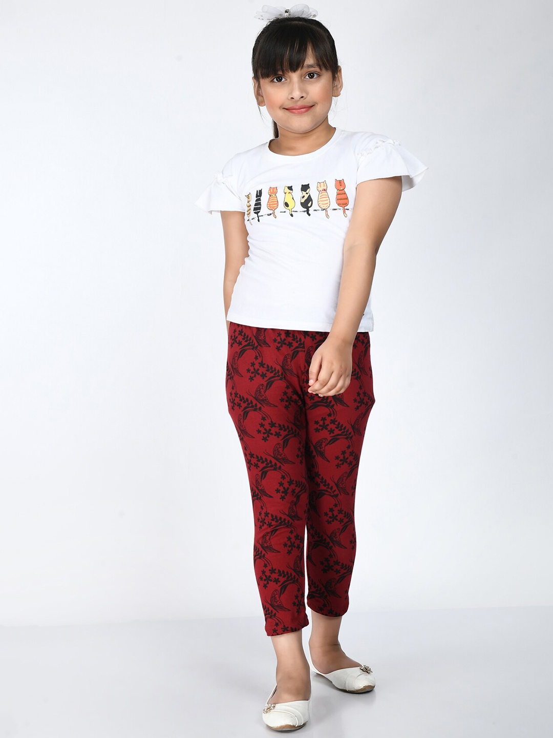 

IndiWeaves Girls Pack Of 2 Printed Cotton Capris, Maroon