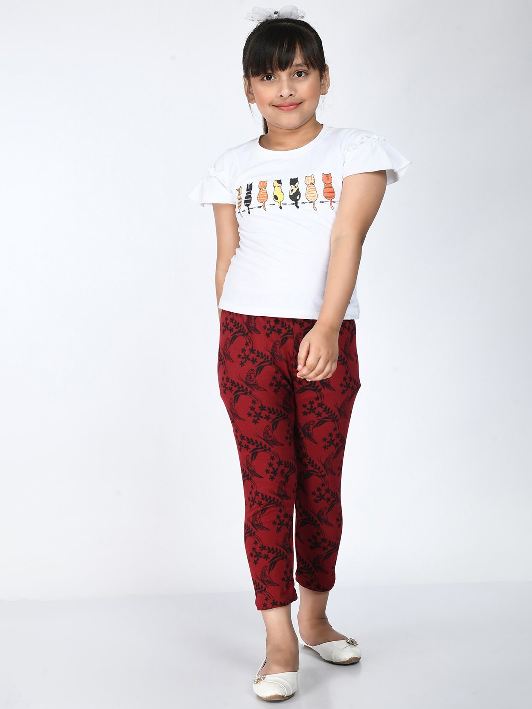 

IndiWeaves Girls Pack Of 2 Printed Pure Cotton Capris, Maroon