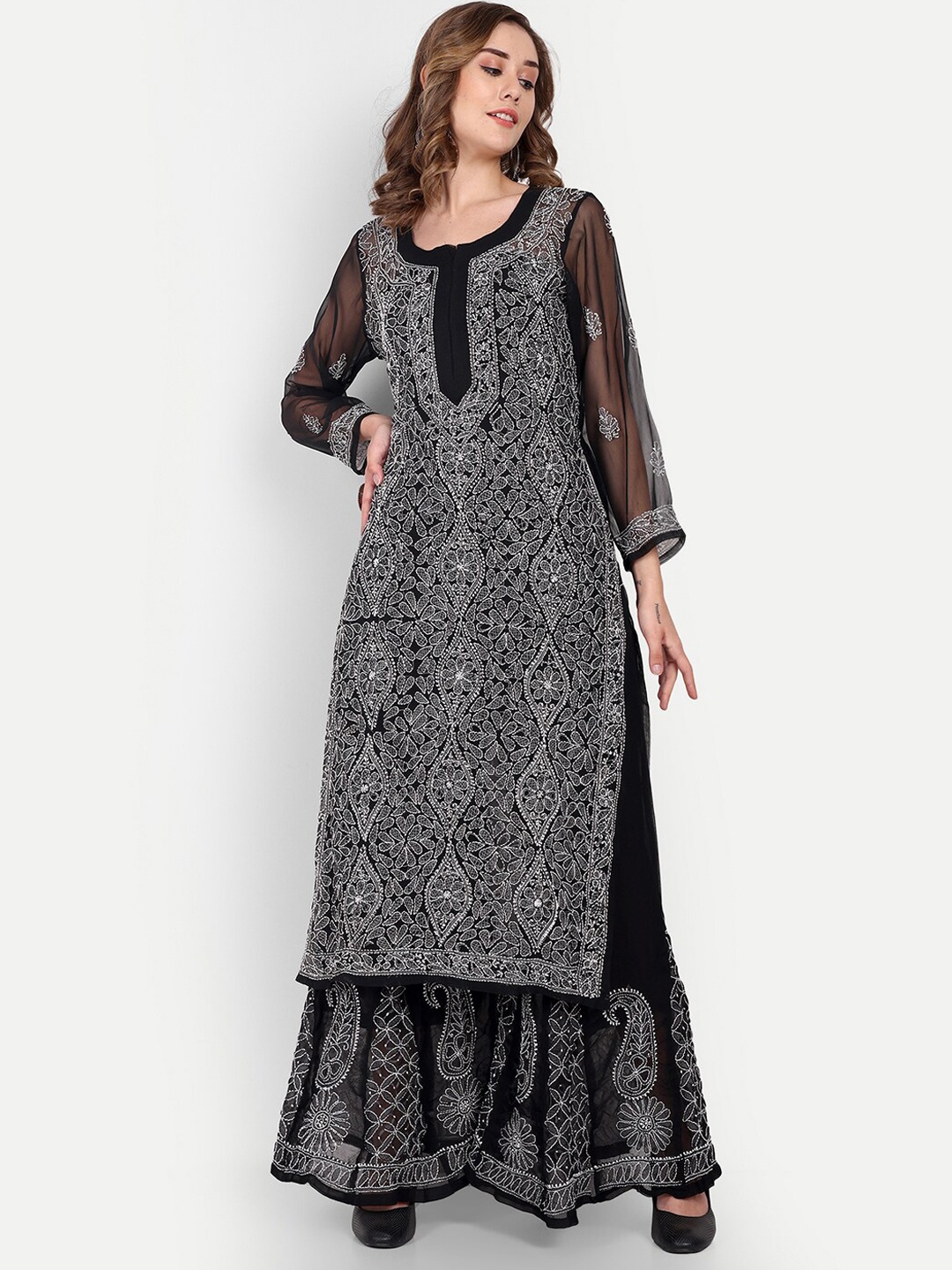 

Indiankala4u Floral Embroidered Regular Chikankari Kurta with Palazzos, Black