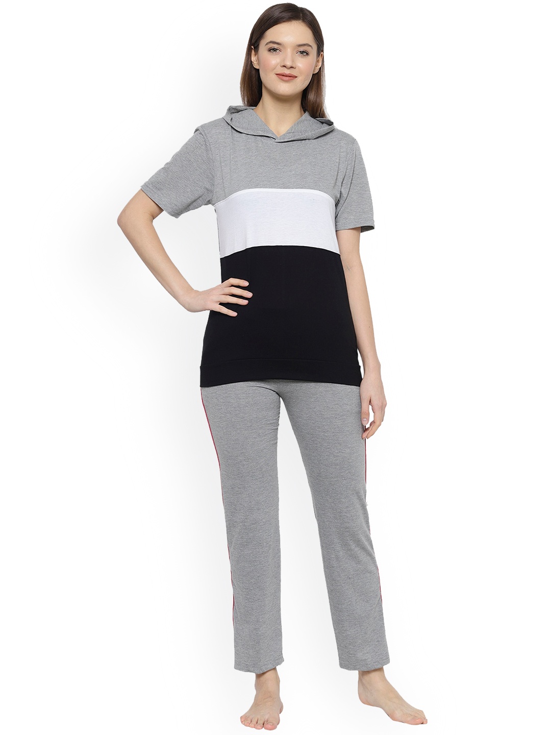 

VIMAL JONNEY Colourblocked Night Suit, Grey