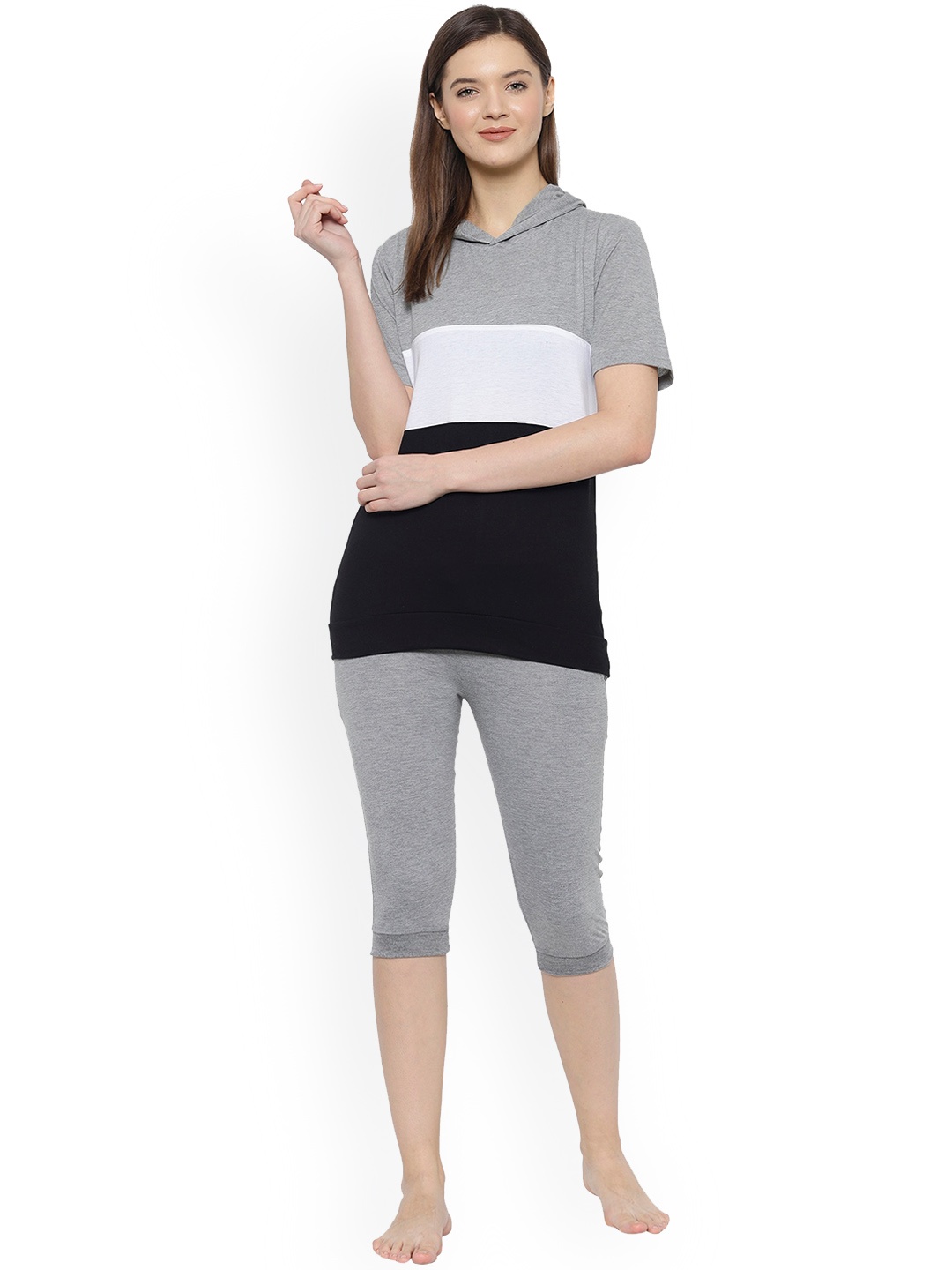 

VIMAL JONNEY Colourblocked Hooded Night Suit, Grey