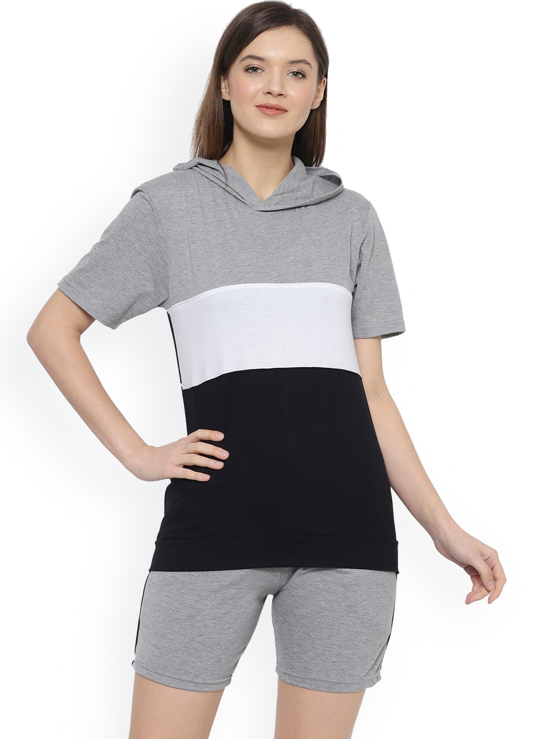

VIMAL JONNEY Colourblocked Hooded Night Suit, Grey