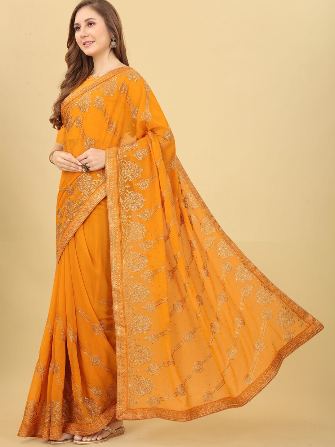 

VILLAGIUS Ethnic Embroidered Pure Georgette Ilkal Saree, Mustard