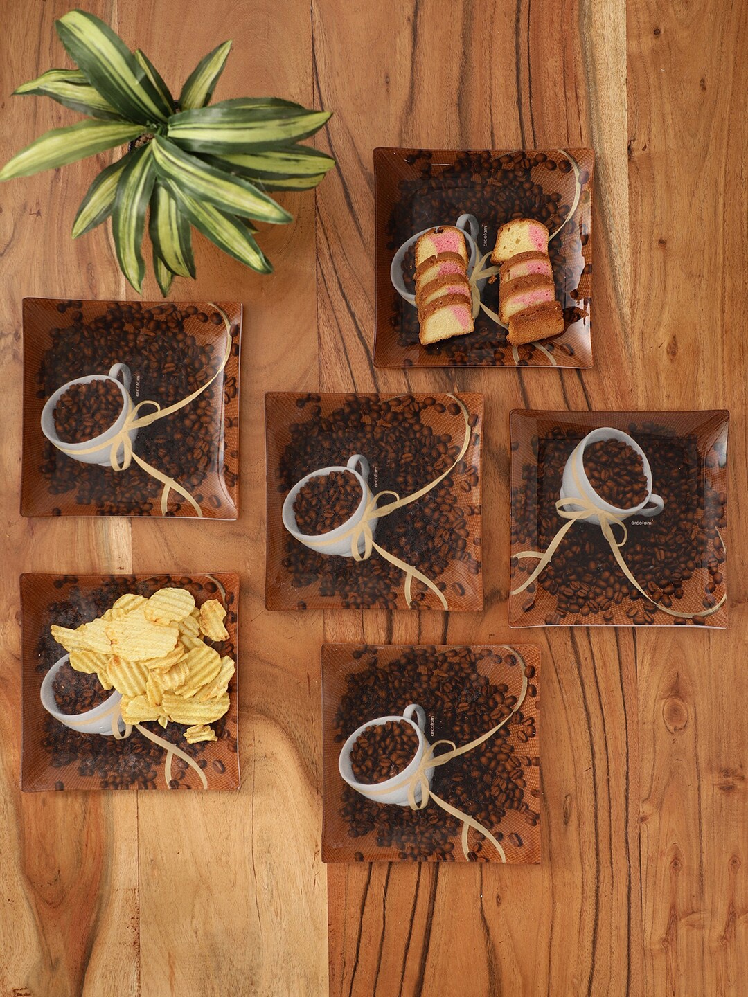 

ceradeco Brown & White 6 Pieces Printed Glass Glossy Plates