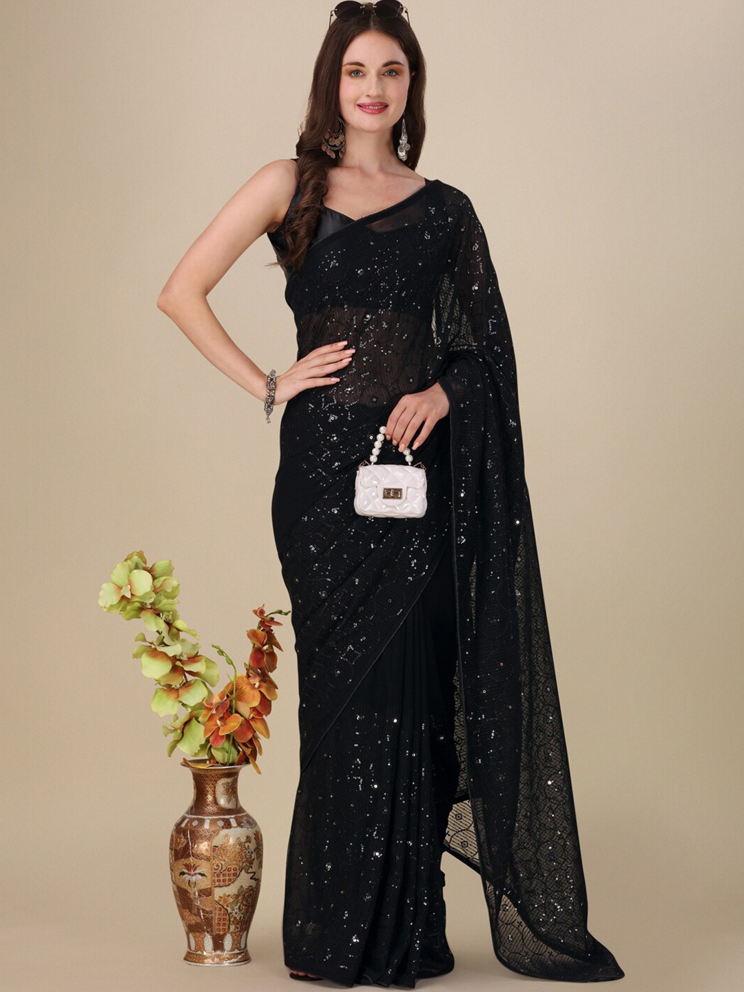 

VILLAGIUS Embellished Sequinned Pure Georgette Saree, Black
