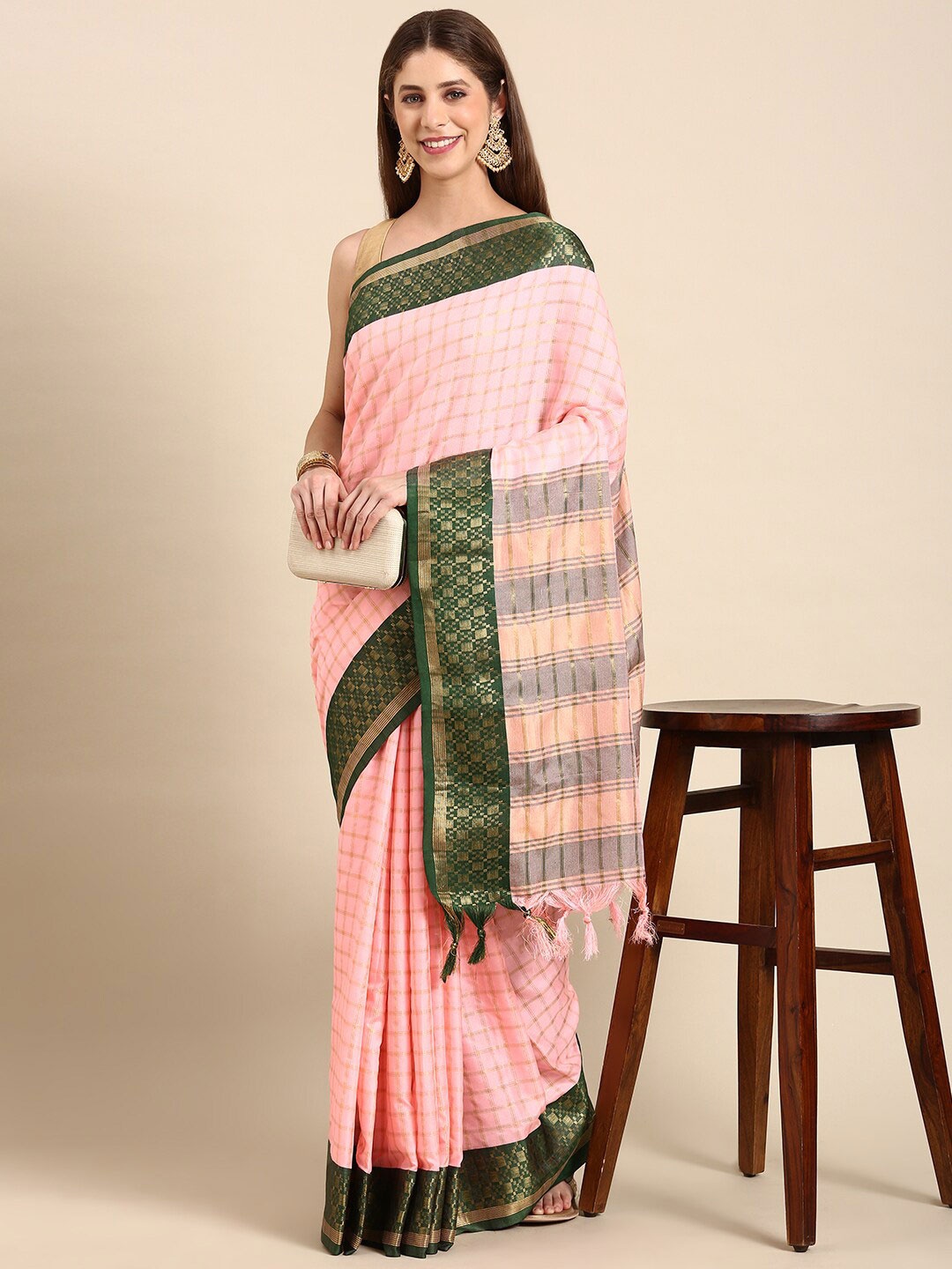 

Anouk Checked Zari Silk Blend Kanjeevaram Saree With Blouse Piece, Pink