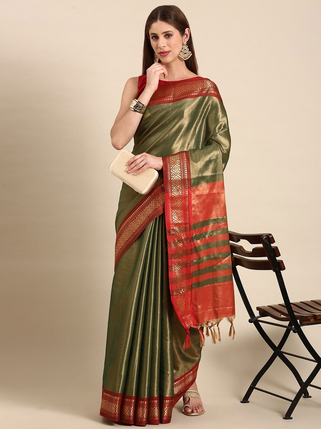 

Anouk Ethnic Motif Woven Design Silk Blend Kanjeevaram Zari Saree, Metallic