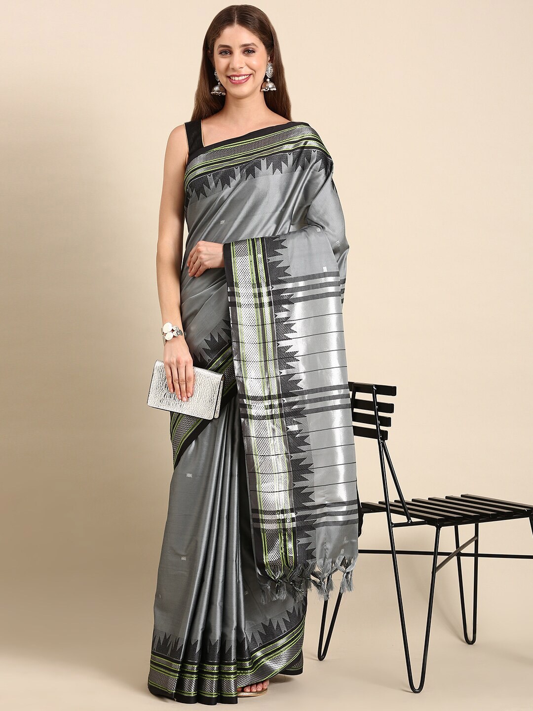 

Anouk Silver-Toned & Black Floral Woven Design Zari Kanjeevaram Saree