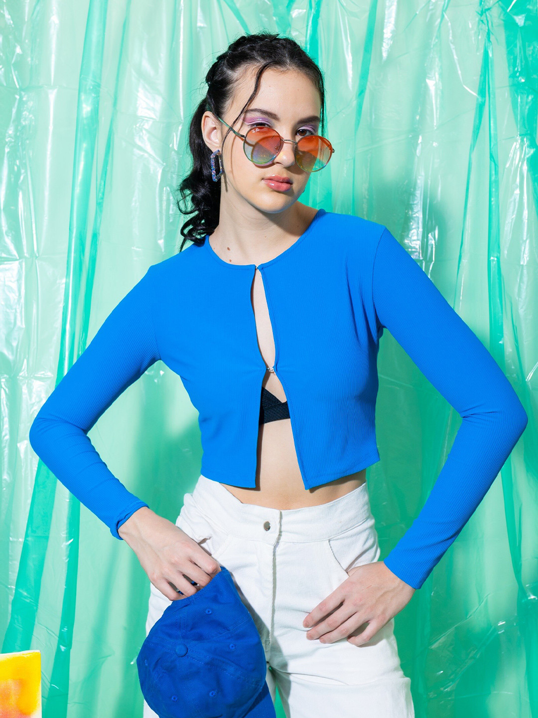 

Stylecast X Hersheinbox Round Neck Regular Top, Blue