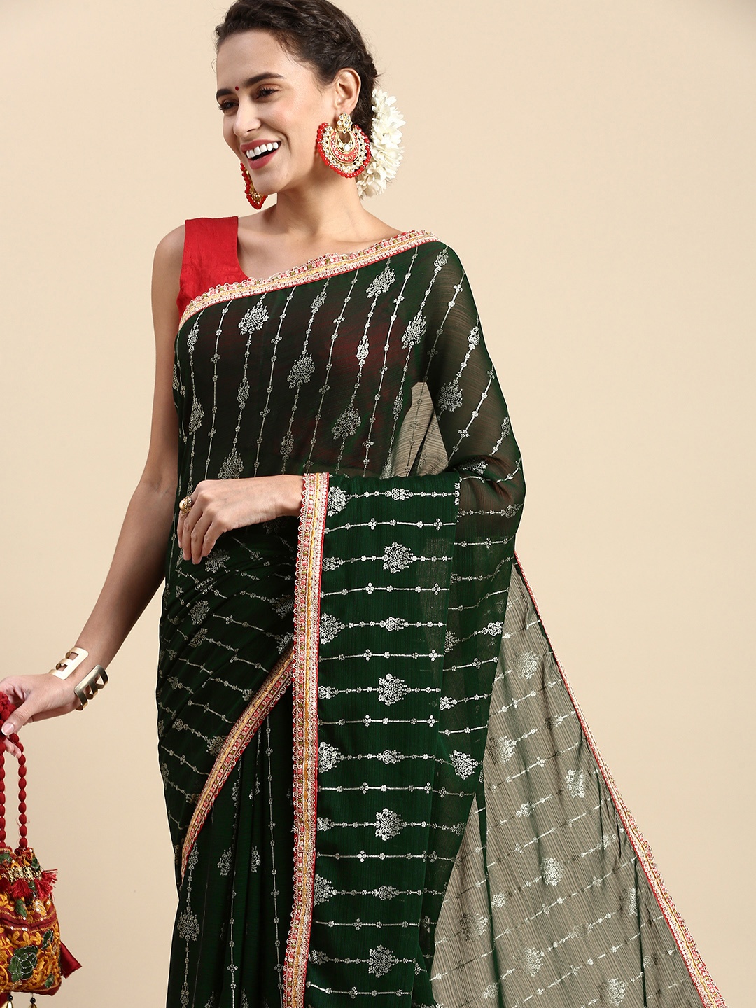 

Indian Women Ethnic Motifs Printed Zari Saree, Green