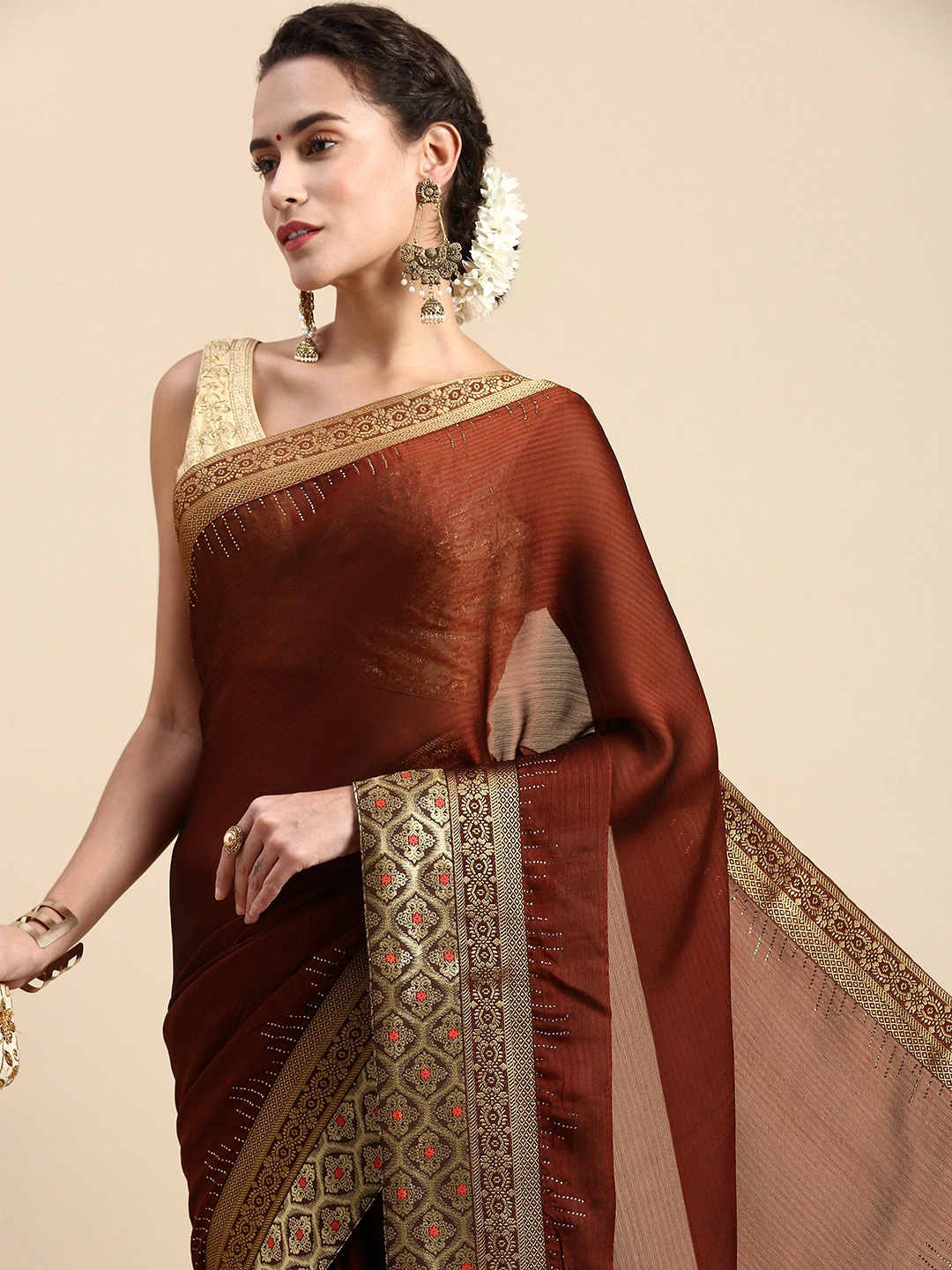 

Indian Women Solid Zari Satin Saree, Maroon