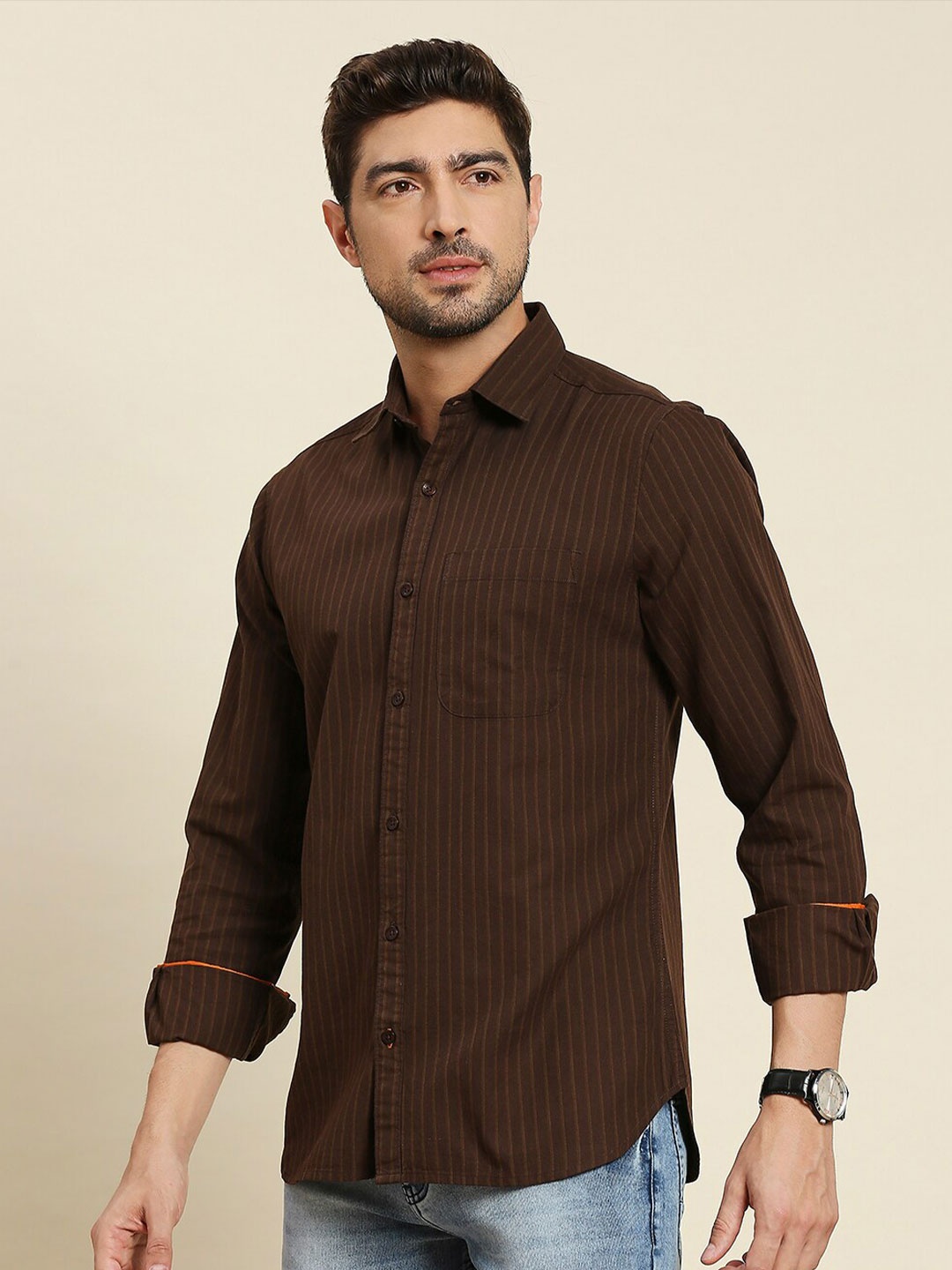 

INVICTUS Original Slim Fit Vertical Striped Pure Cotton Casual Shirt, Brown