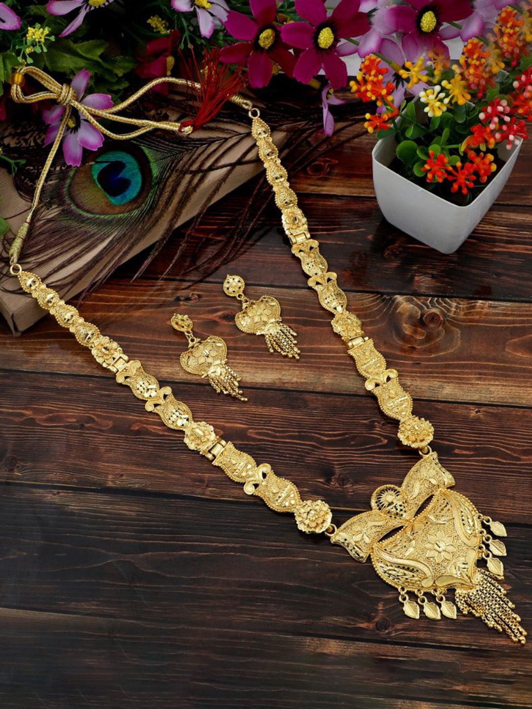 

MANSIYAORANGE Gold-Plated Jewellery Set
