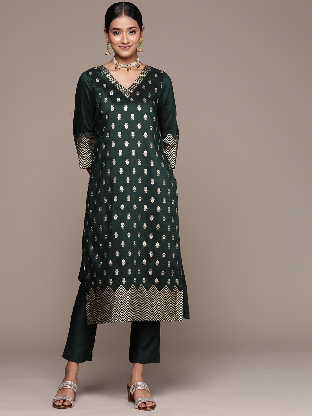 

ZIYAA Floral Printed Regular Kurta with Trousers, Green