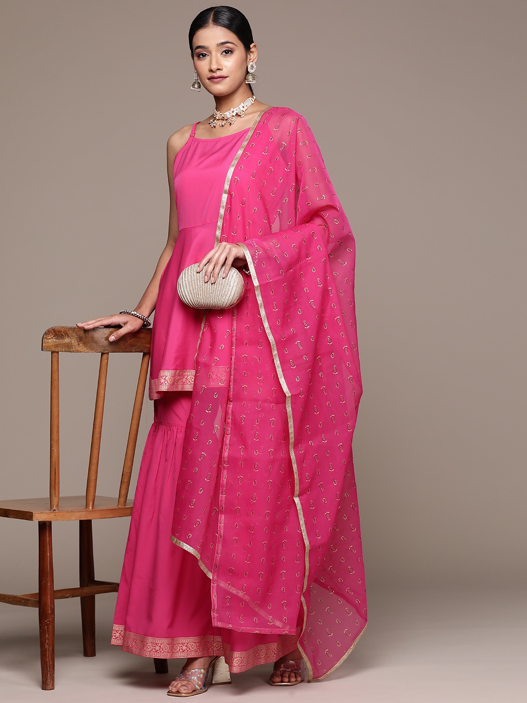 

ZIYAA Ethnic Motifs Printed Regular Kurta with Sharara & With Dupatta, Pink