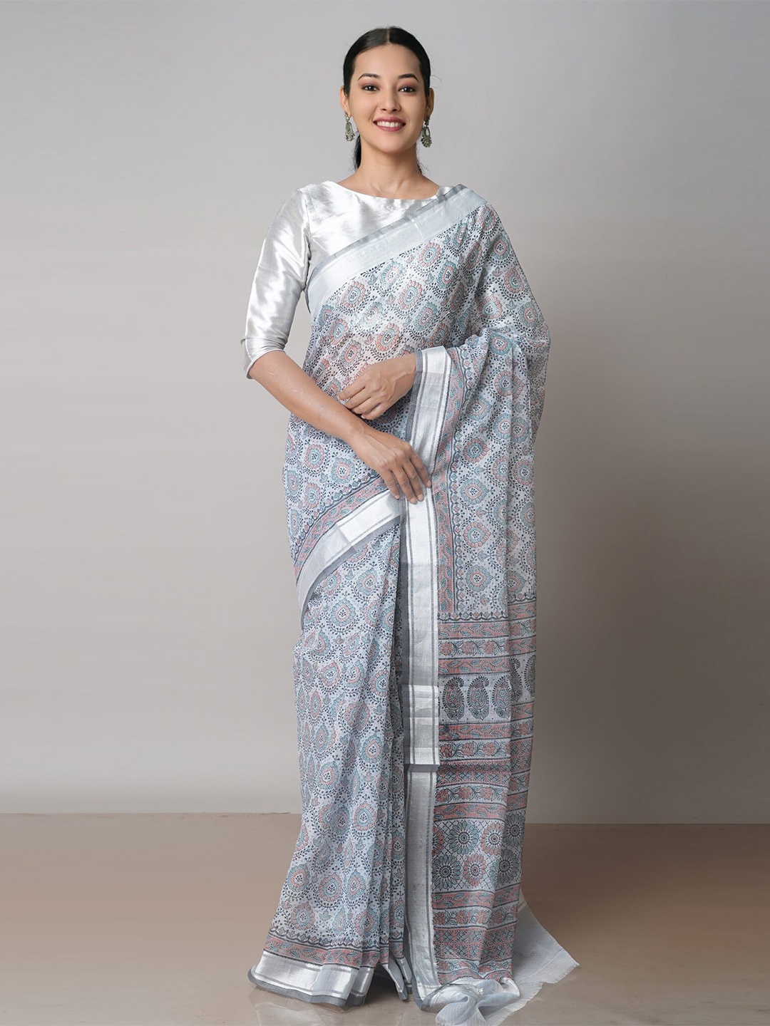 

Unnati Silks Ethnic Block Printed Zari Pure Cotton Handloom Kota Saree, Grey