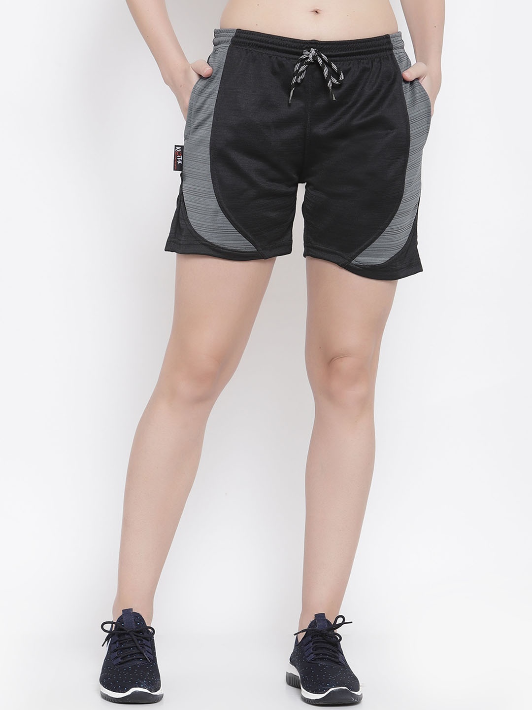 

KLOTTHE Women Colourblocked Rapid Dry Sports Shorts, Black