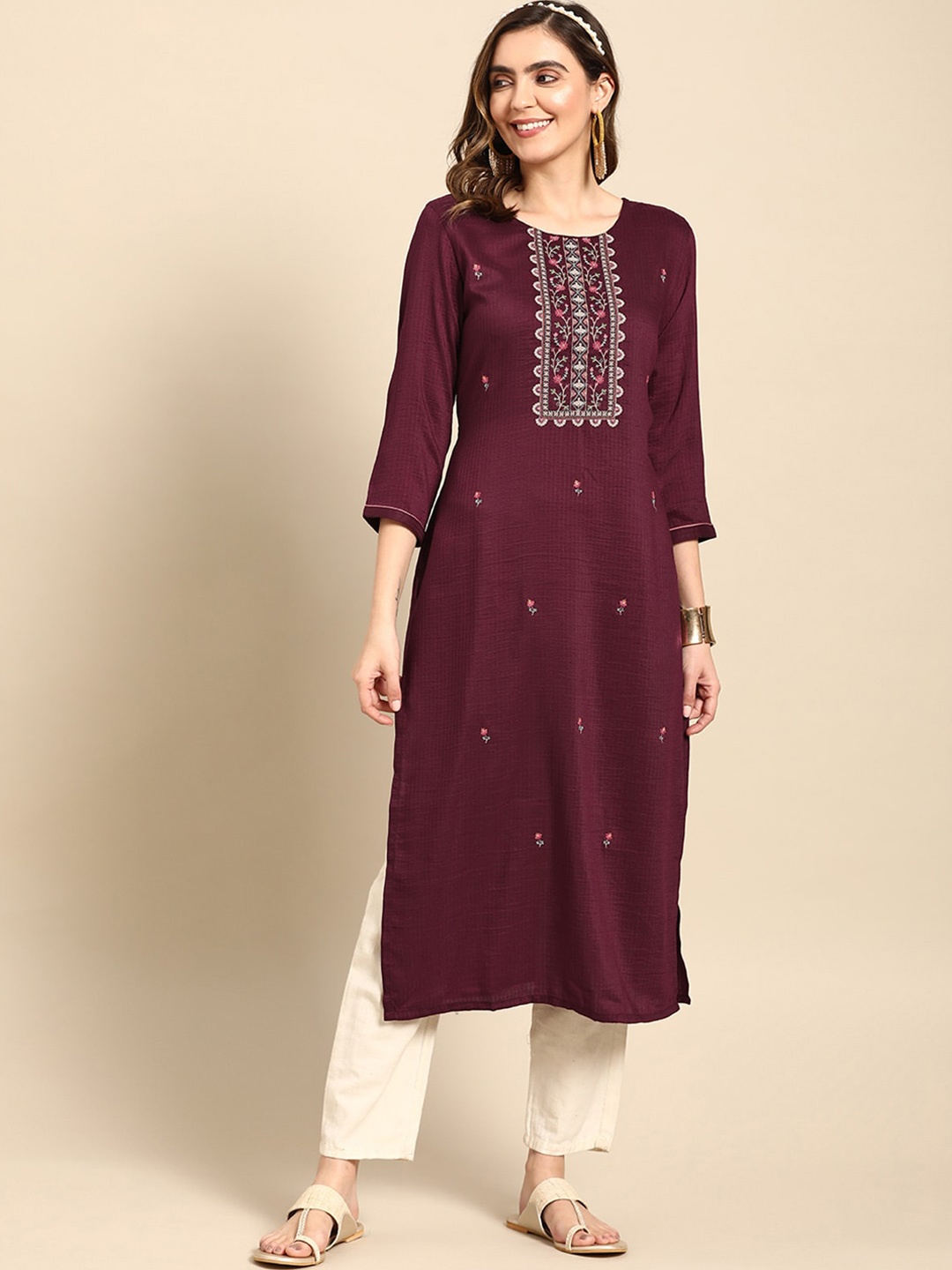 

ODETTE Floral Embroidered Straight Kurta, Magenta