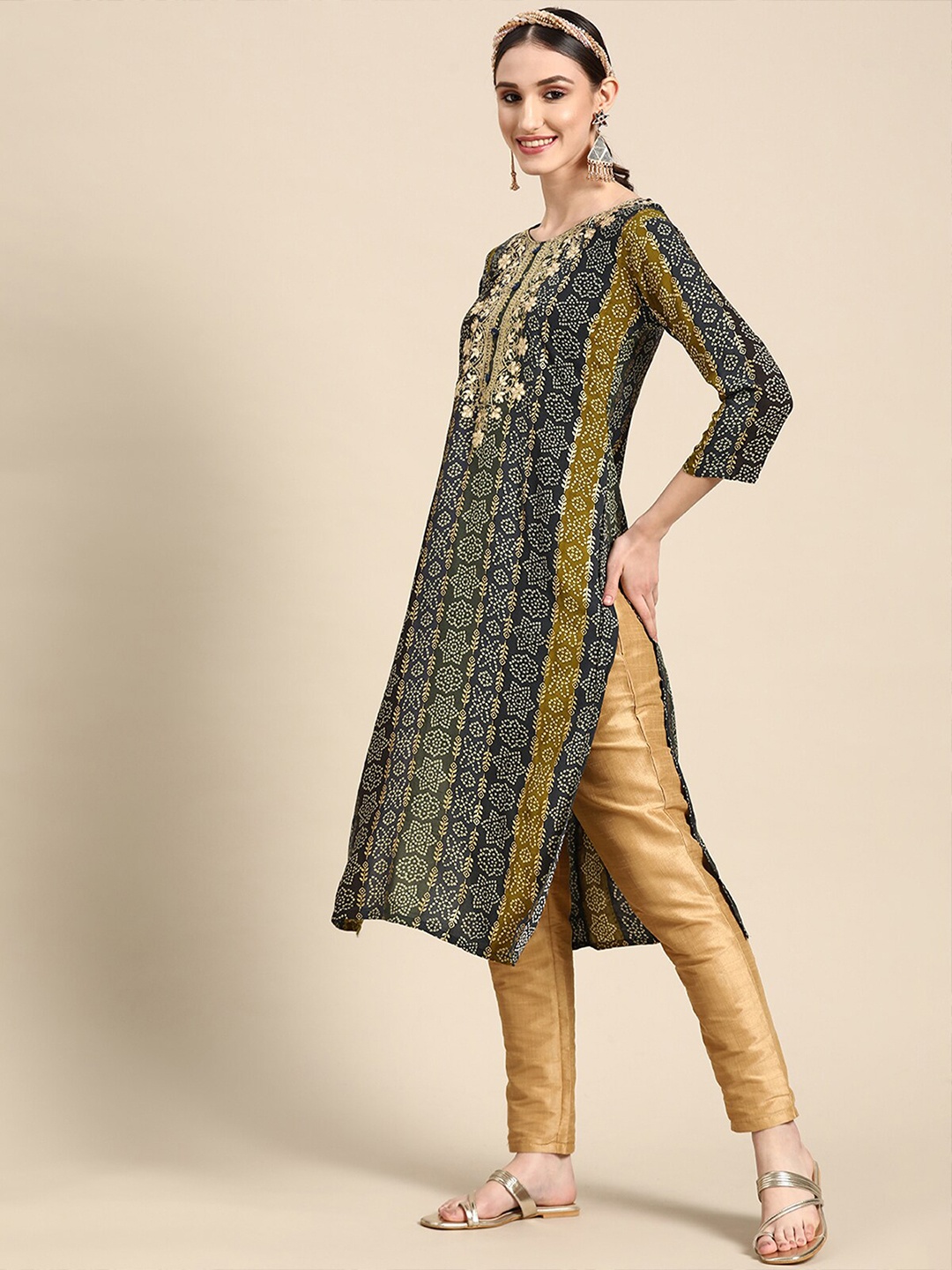 

ODETTE Bandhani Printed Thread Work Kurta, Yellow