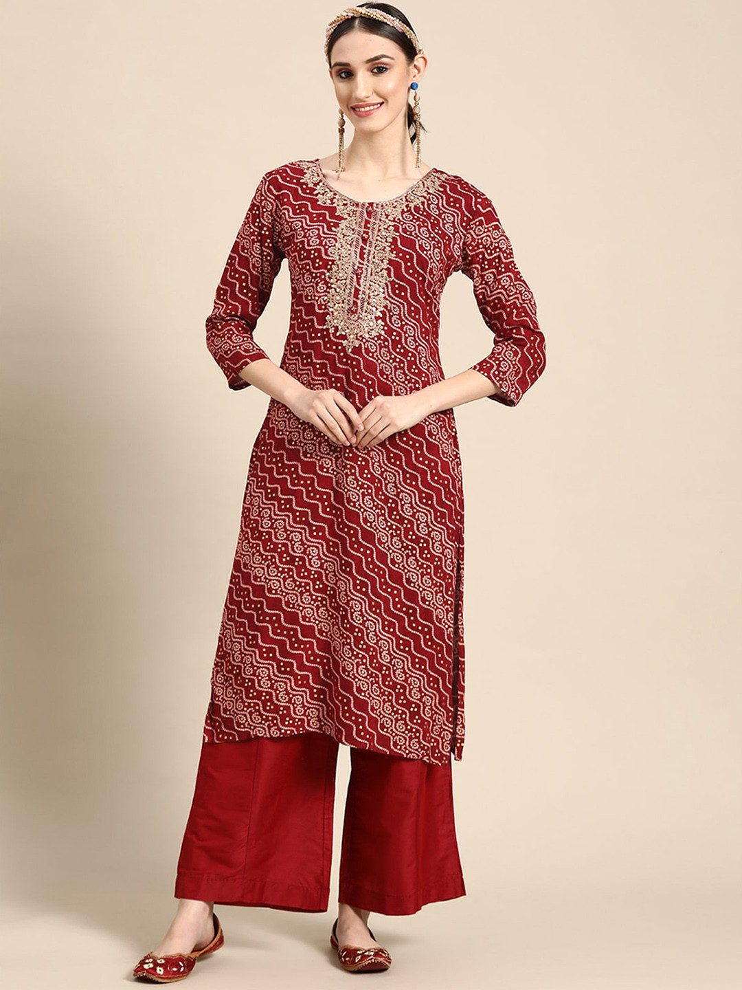 

ODETTE Bandhani Printed Mirror Work Kurta, Maroon
