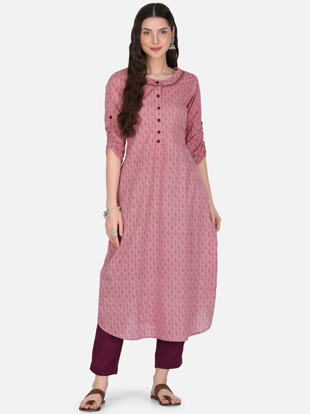 

METRO-FASHION Floral Printed A-Line Pure Cotton Kurta With Trousers, Maroon