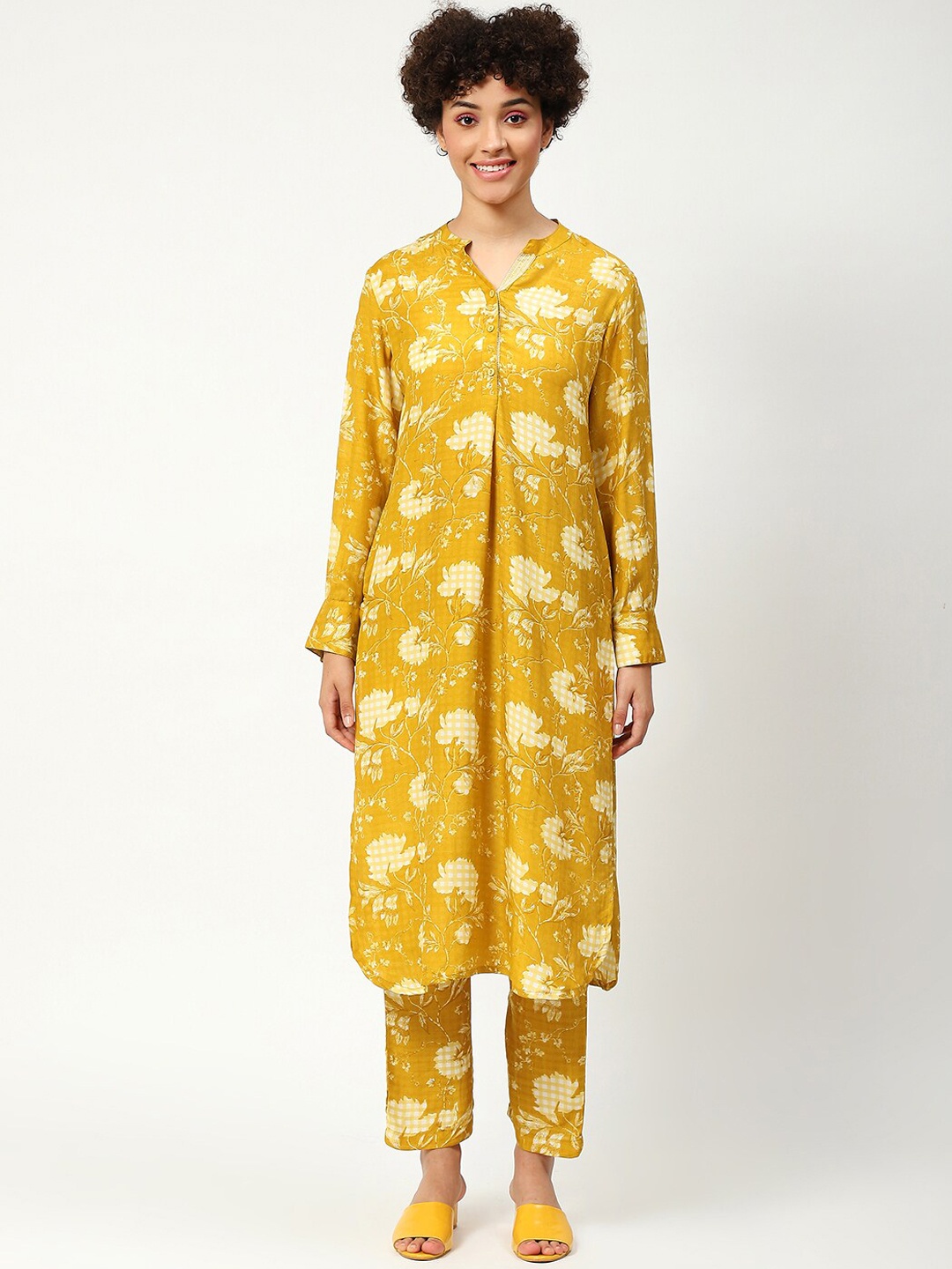 

NH KAPDEWALA Floral Printed Pleated Pure Cotton Kurta With Trousers, Yellow