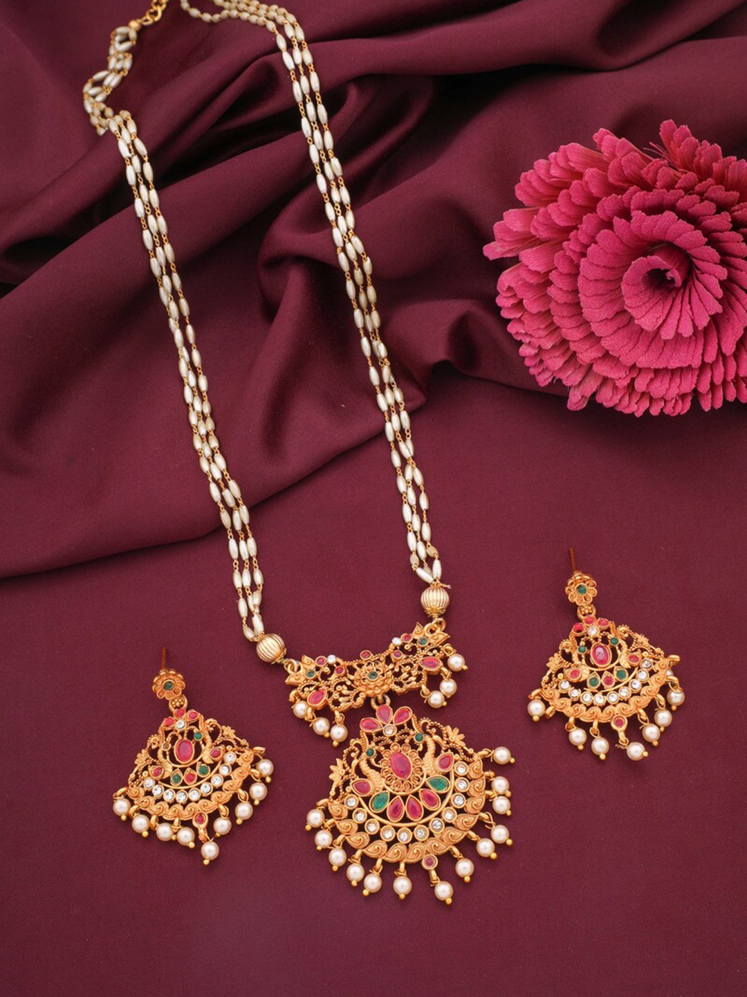 

ROFARWORD Gold-Plated Stone-Studded and Beaded Jewellery Set