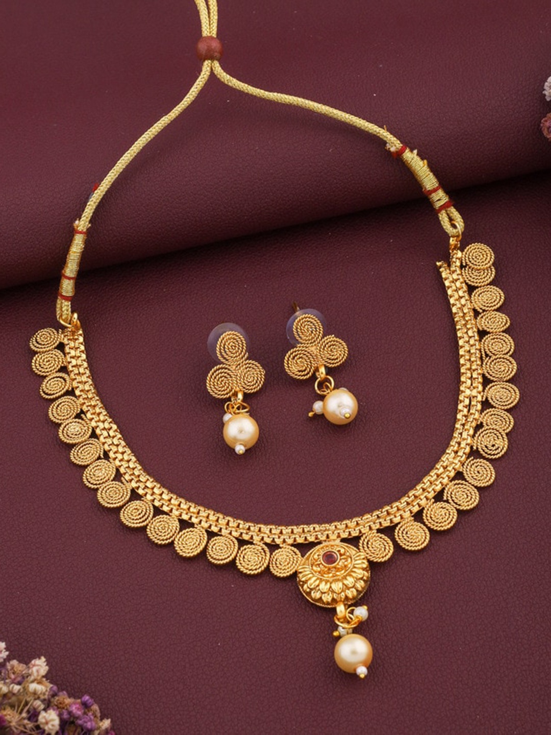 

ROFARWORD Gold-Plated Stone Studded & Beaded Jewellery Set