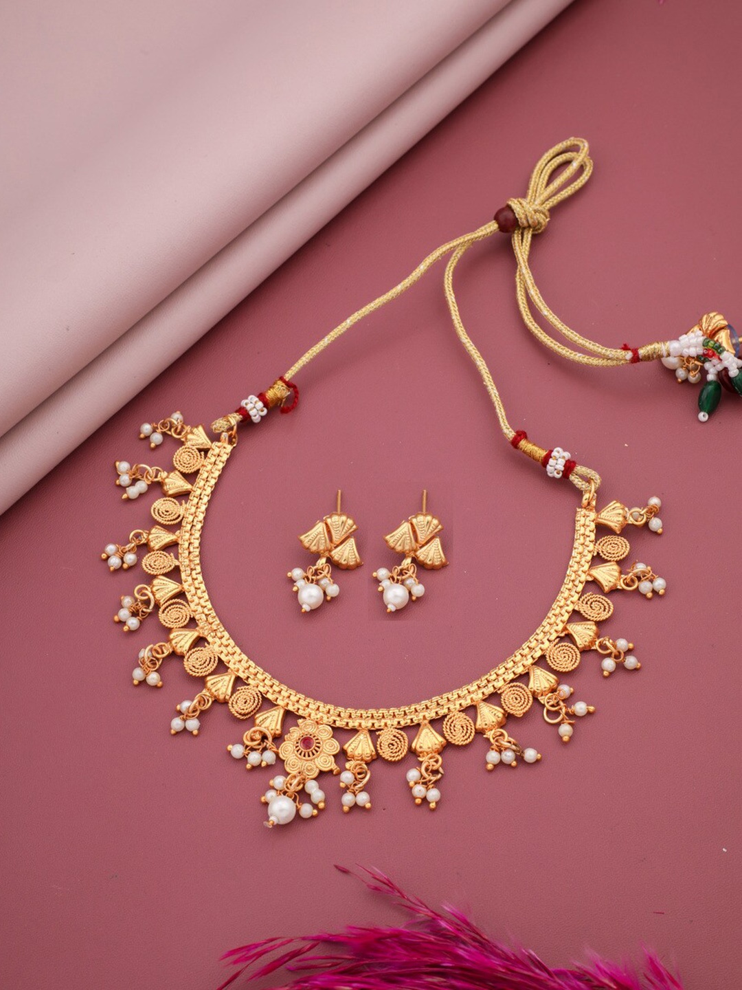 

ROFARWORD Gold-Plated Stone-Studded & Beaded Jewellery Set
