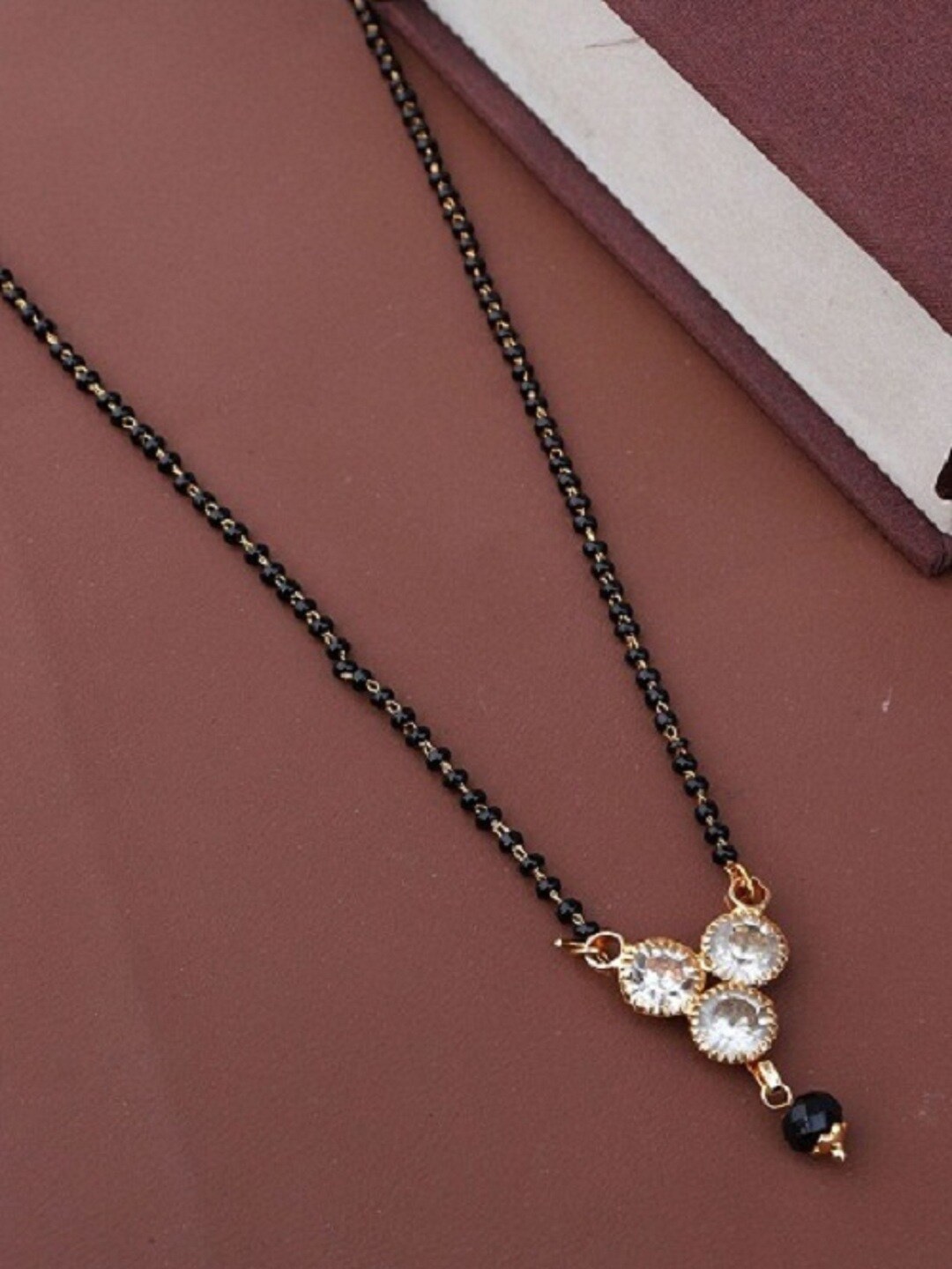 

JEWEL WORLD Gold-Plated Stone-Studded & Beaded Mangalsutra