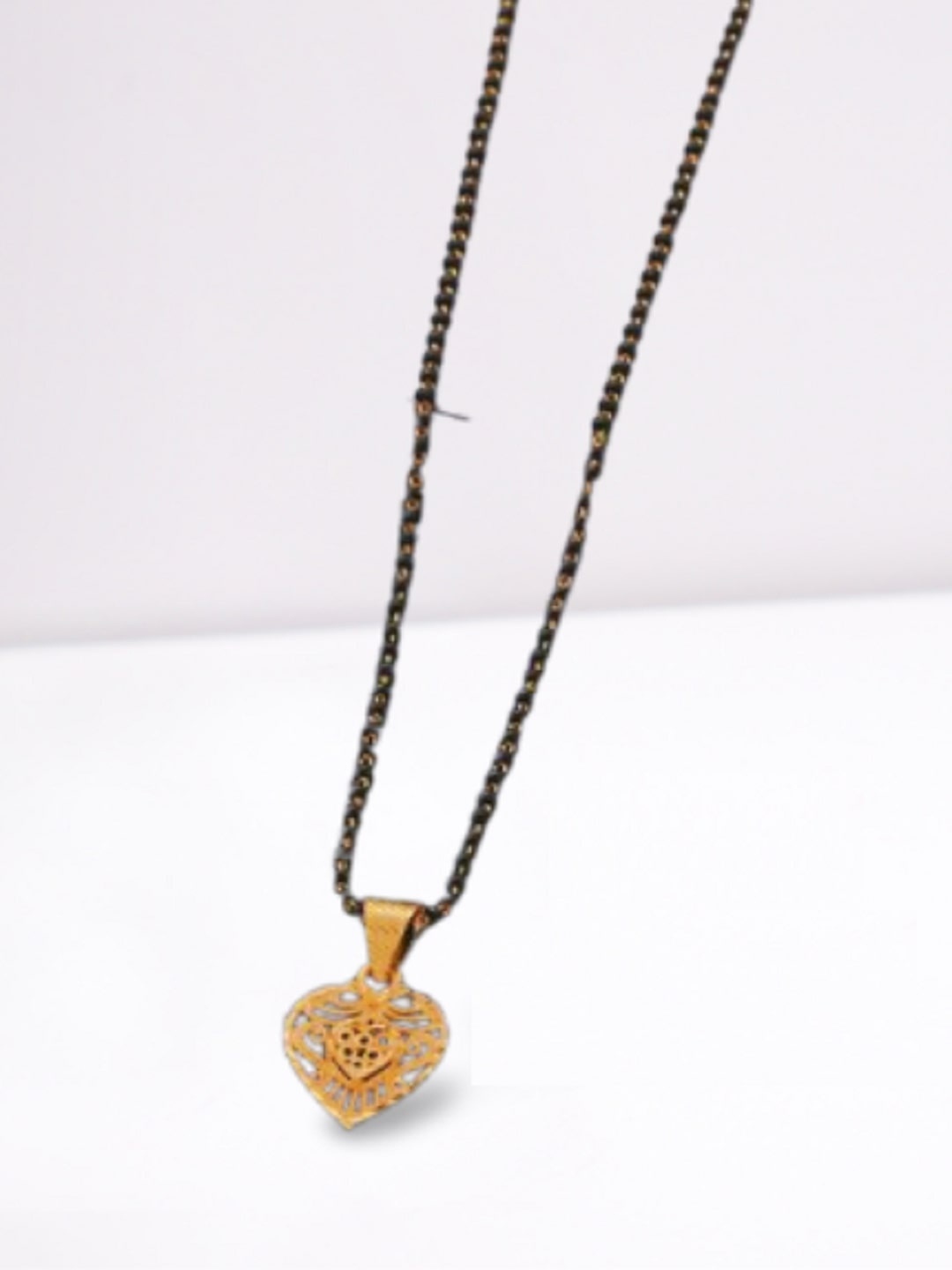 

JEWEL WORLD Gold-Plated Stone-Studded & Beaded Mangalsutra