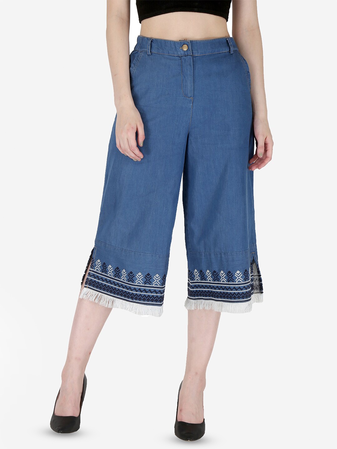 

SUMAVI-FASHION Women Mid-Rise Embroidered Hem Cotton Capris, Blue
